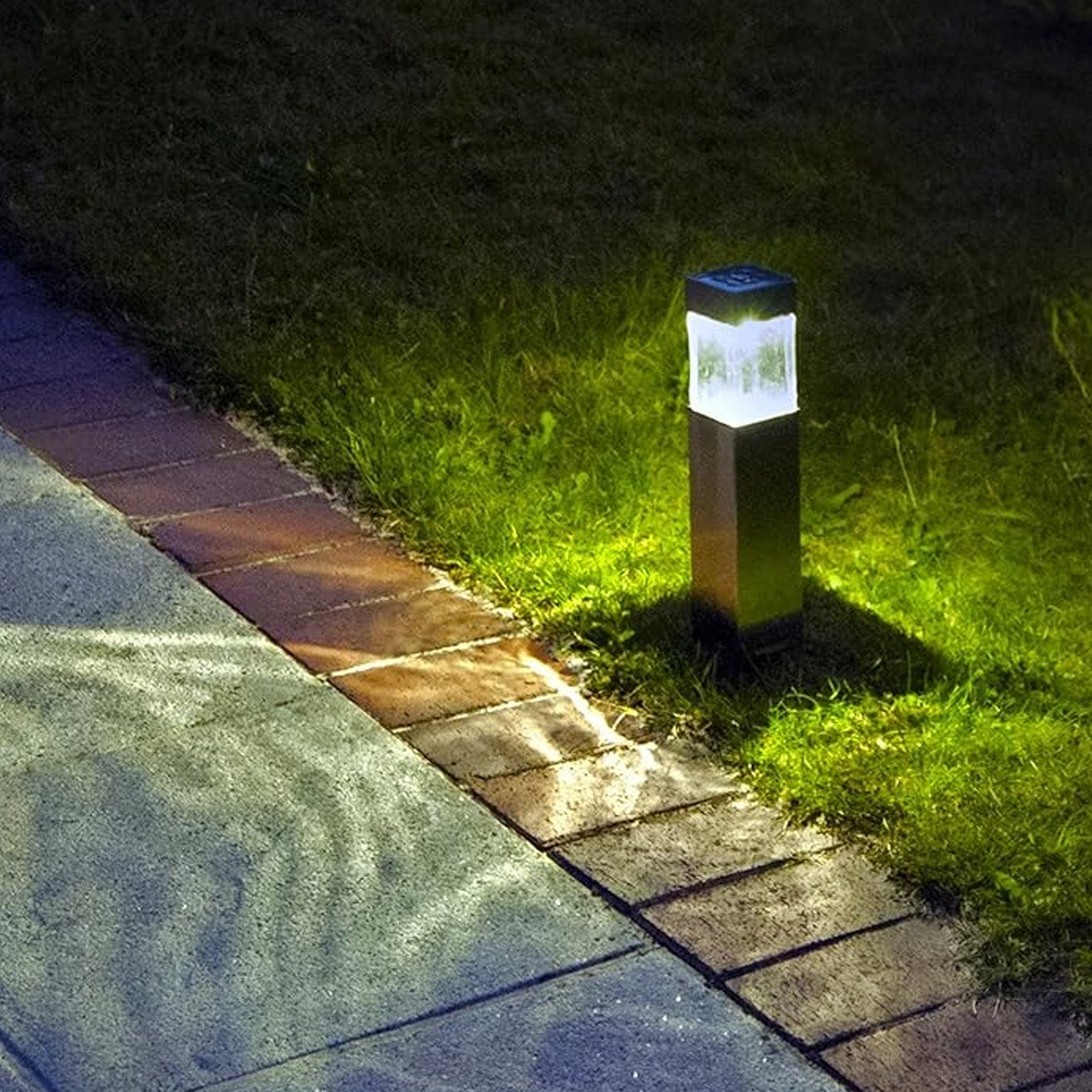 Big Garden Solar Light, Outdoor Garden Park Driveway Light (1 Pc) your brand
