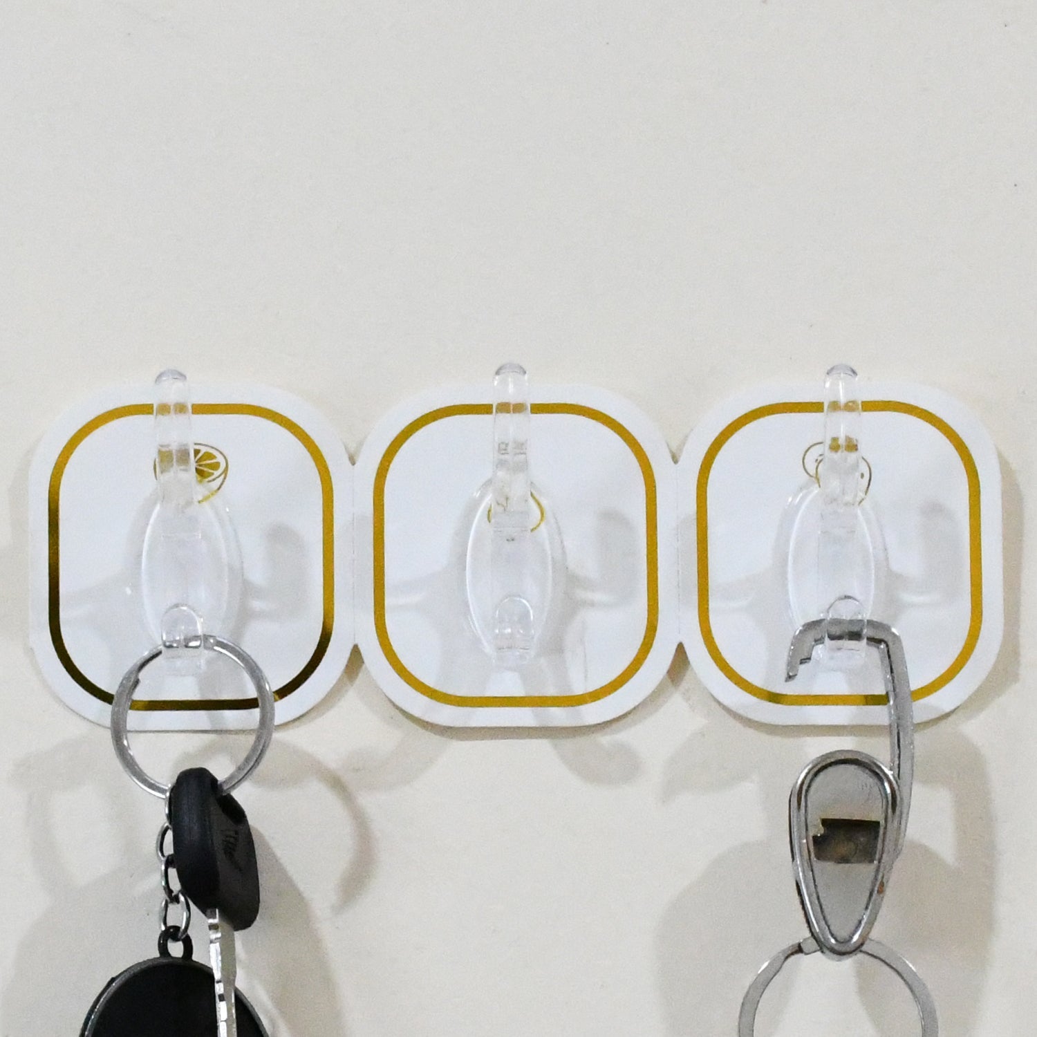 TRANSPARENT ADHESIVE WALL HOOK (6 PCS SET) - Shopmania Wholesale