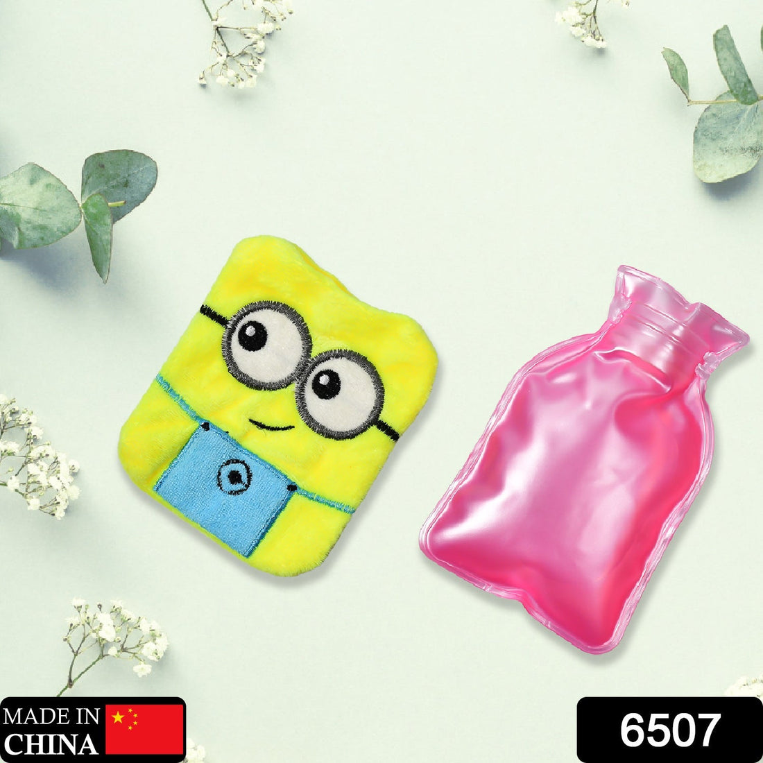 2-eye Minions hot water bag with cover for pain relief and warmth
