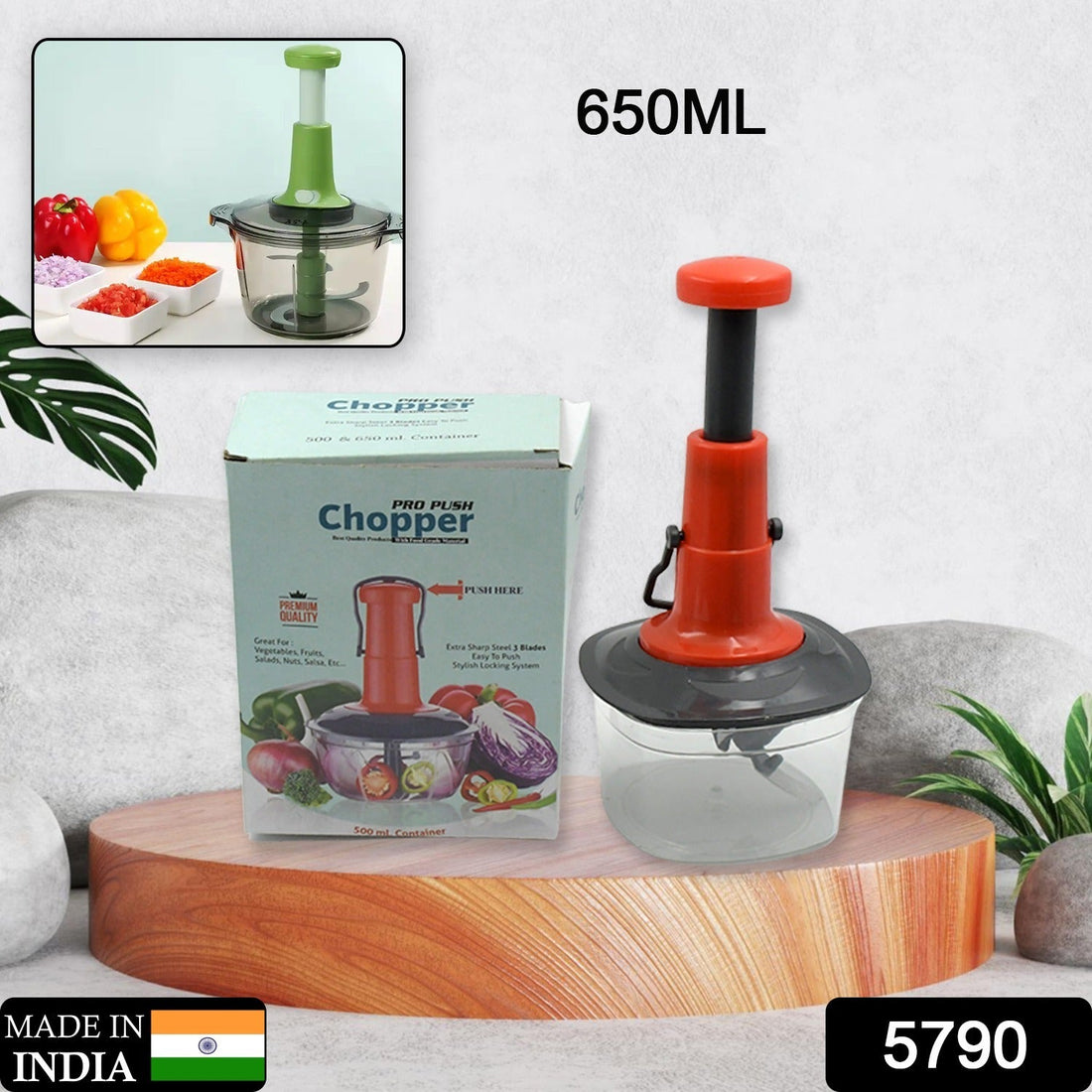 Manual food chopper with 3 stainless steel blades and locking system