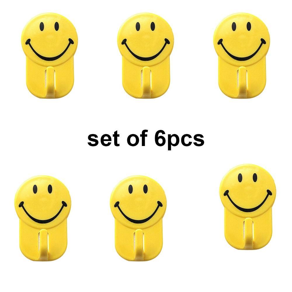 Smiley face hooks with 1 kg capacity