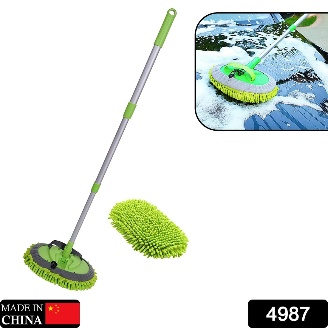 Microfiber car duster with extendable handle for flexible cleaning