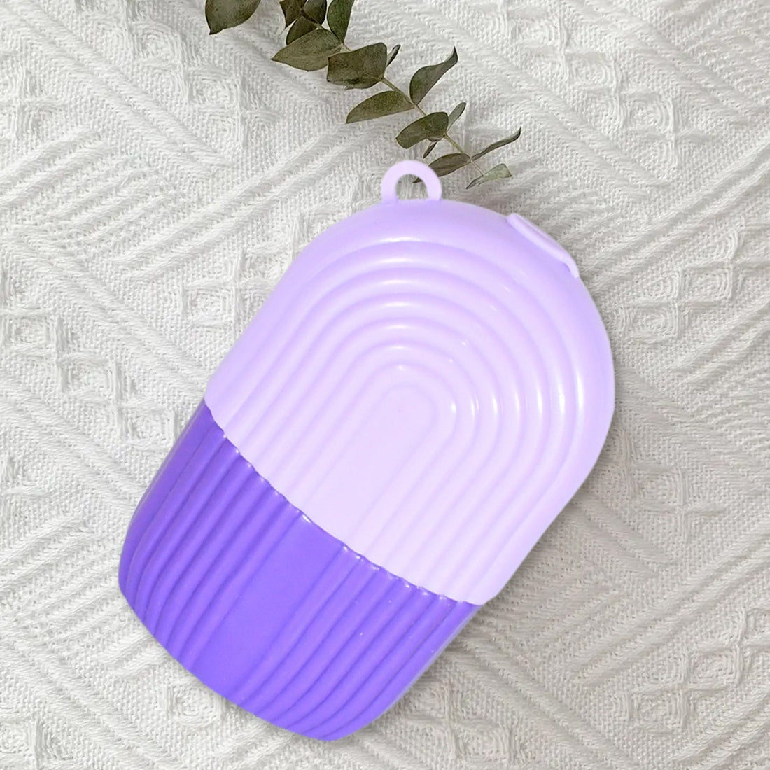 BEAUTY ICE ROLLER FOR FACE MASSAGER & EYE REUSABLE FACE ROLLERS FACIAL ROLLER ( Purple Color) your brand