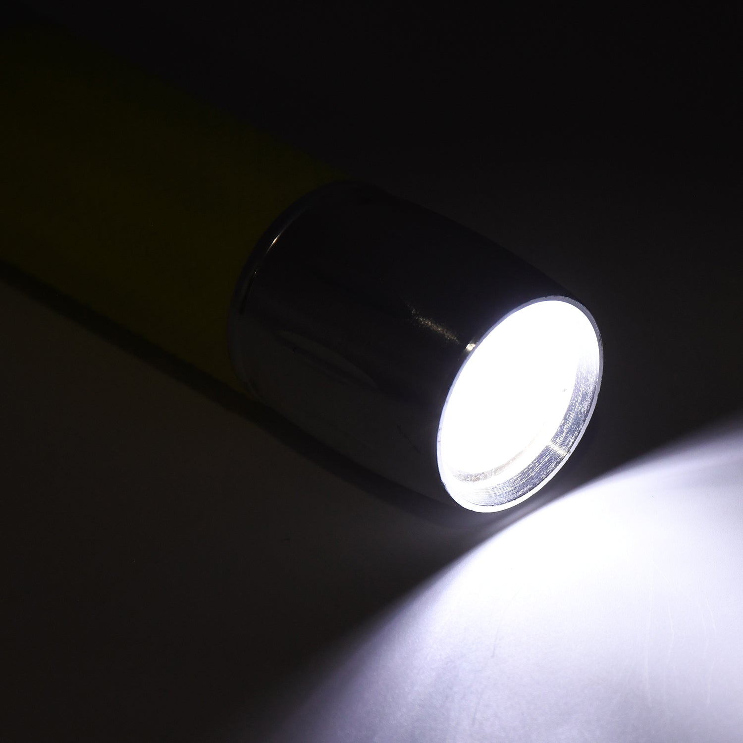 Portable Mini Torch / Flashlight LED Powerful High Lumens Pen Light Easy To Carry, Portable Pocket Compact Torch for Emergency 3 Battery operated (Battery not included / 1 pc) - Shopmania Wholesale