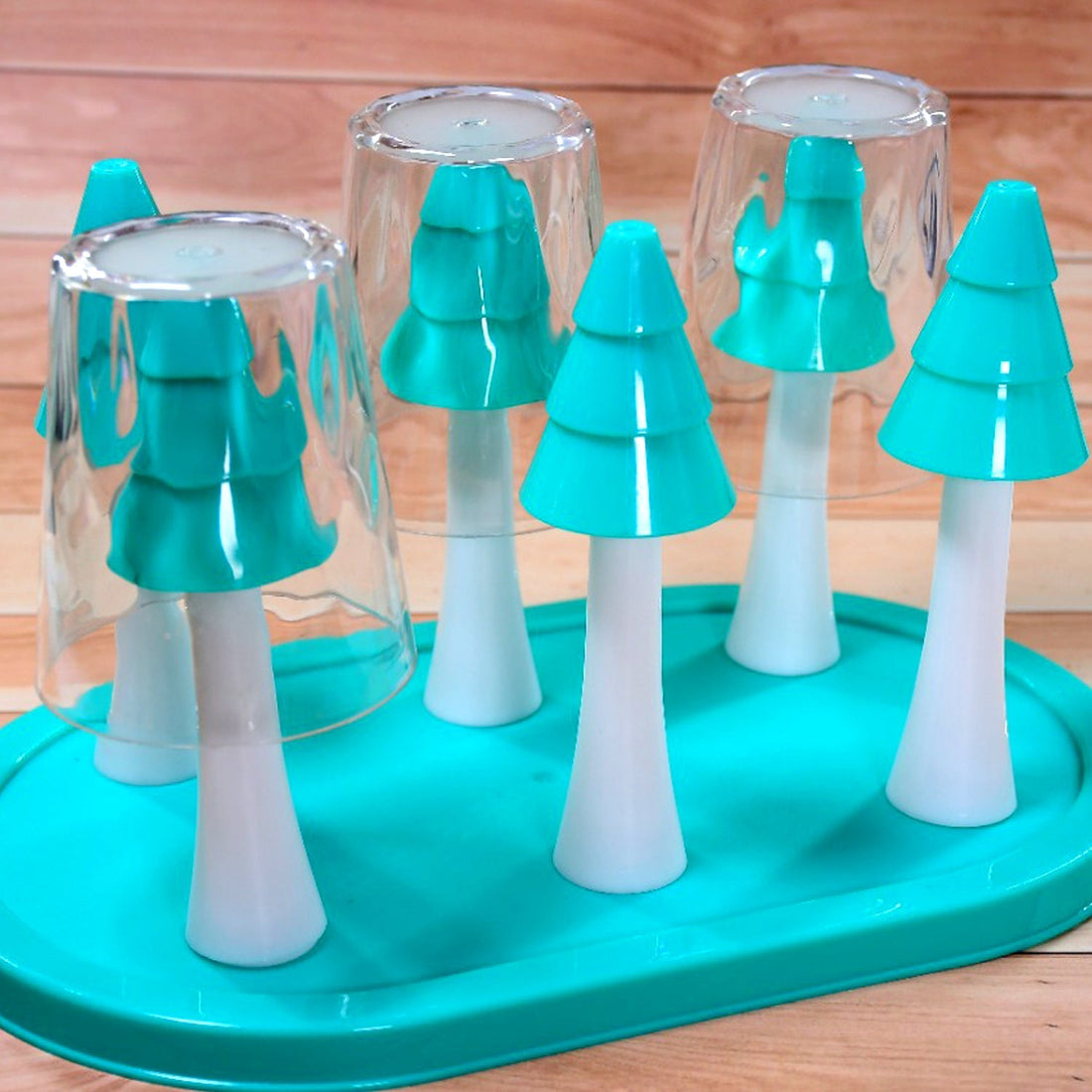 Plastic glass stand for kitchen