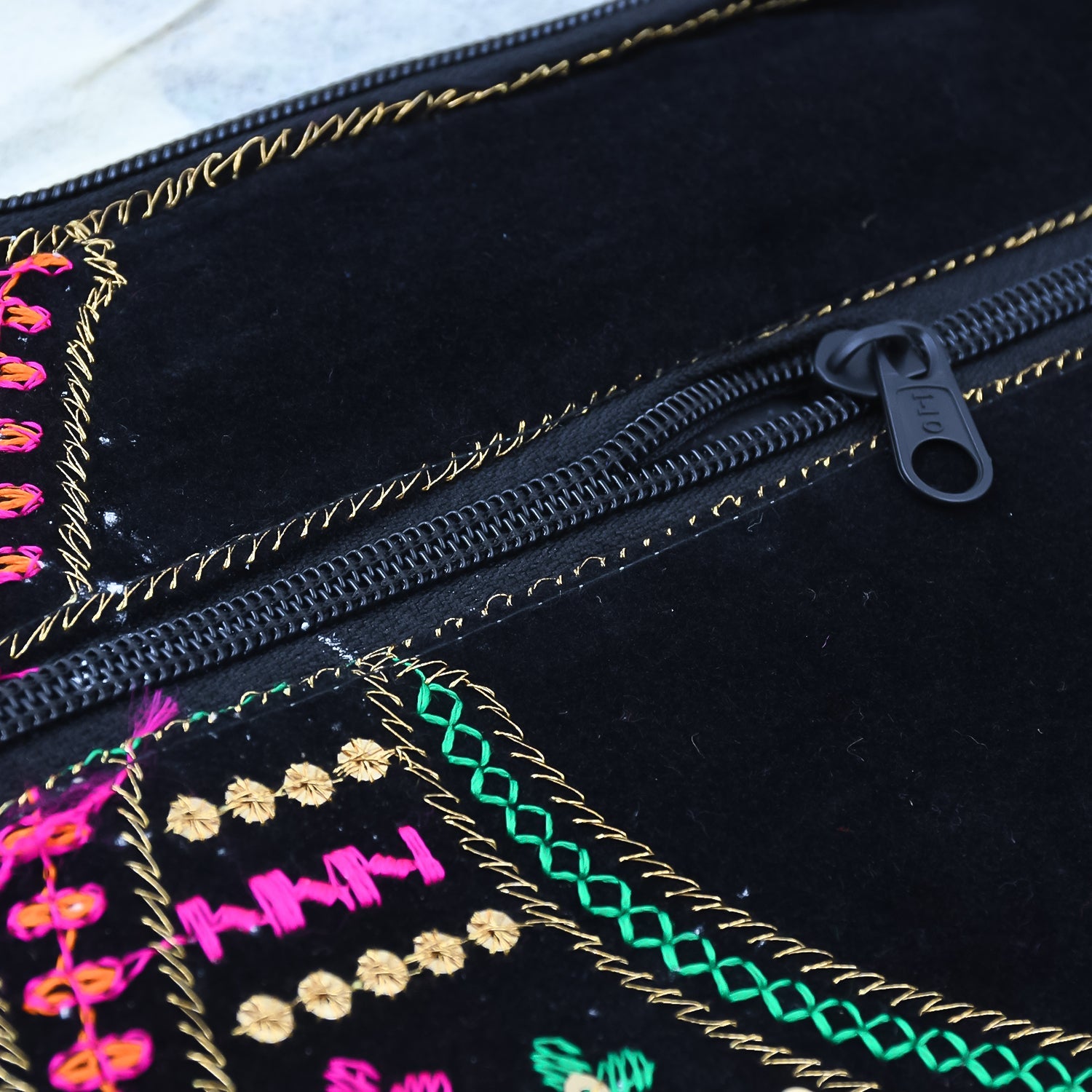 9 inch Handcrafted Cotton Embroidered Shoulder Bag for Girls & women (1 Pc) - Shopmania Wholesale