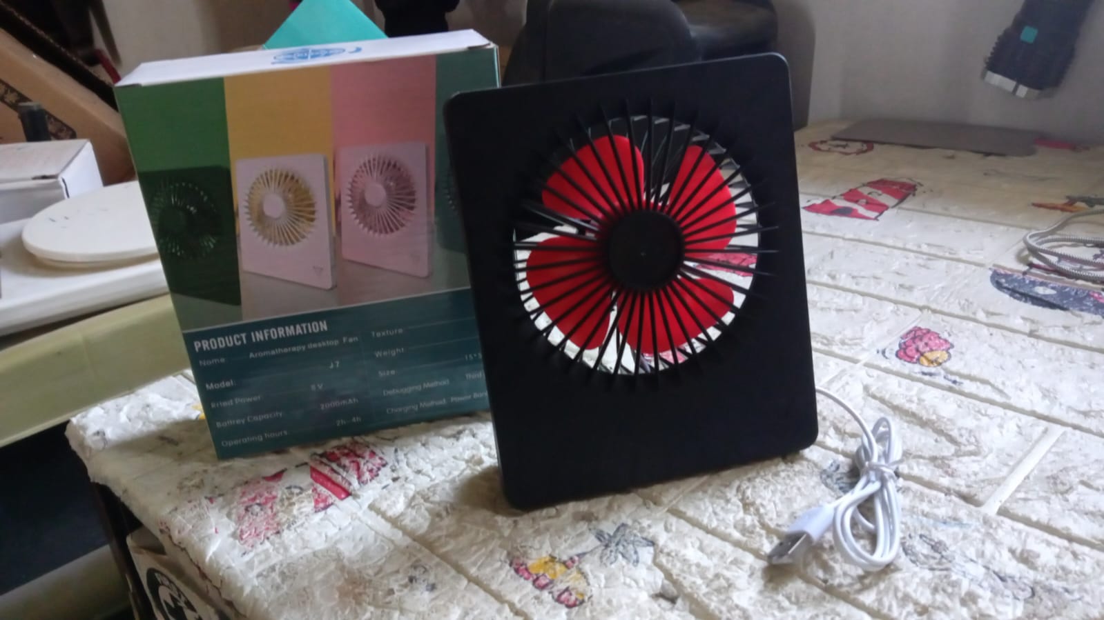 PORTABLE DESK FAN TABLE FAN 1 STEP SPEED SETTING FAN PERSONAL DESK FAN SUITABLE FOR OFFICE ,SCHOOL & HOME USE your brand