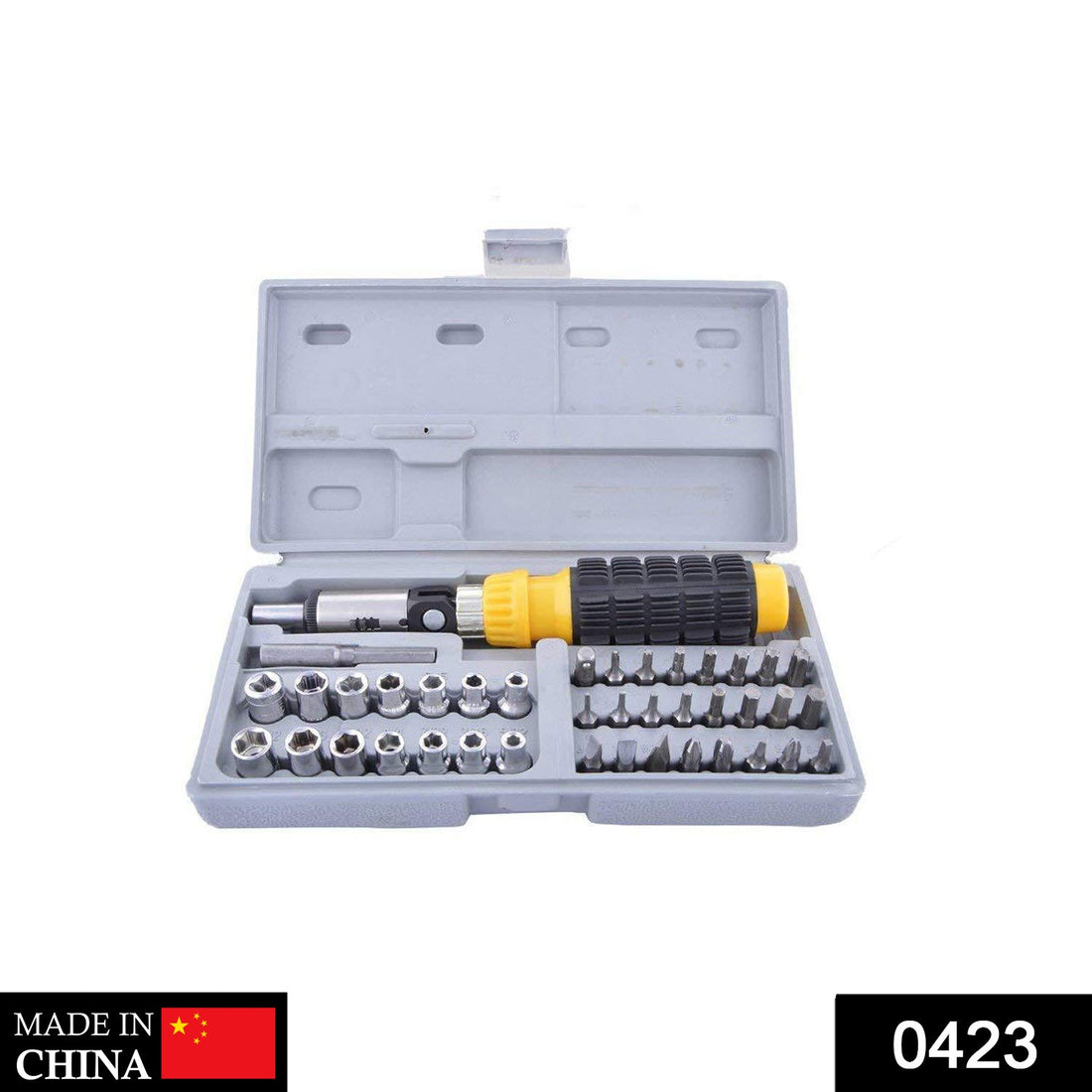 41-piece socket and screwdriver tool kit