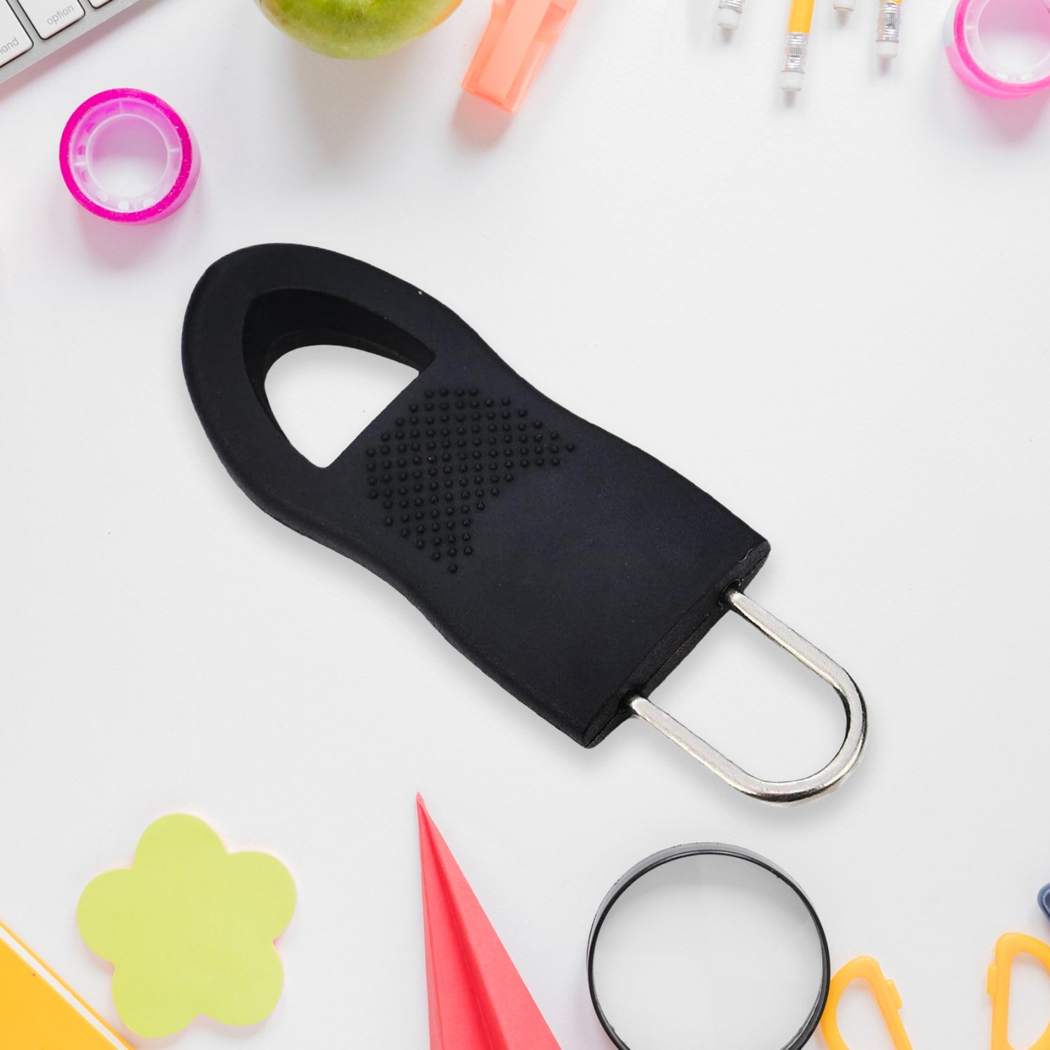 Zipper Pull Tab Zipper Tags Cord Pulls Zipper Extension Zip Fixer for Luggage Suitcase Backpack Jacket Bags Style Metal Zipper Head Zip Fixer Tags Handbag Backpack Plastic (1 Pc) your brand