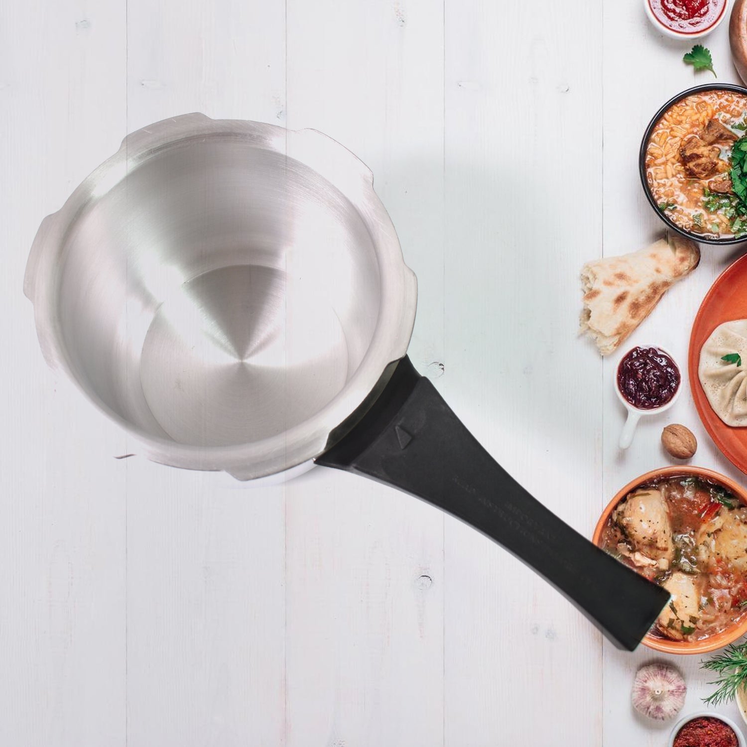 Aluminium Rays Aura Pressure Cookers With Outer Lid (1.5 Litres / 5-Year warranty) your brand