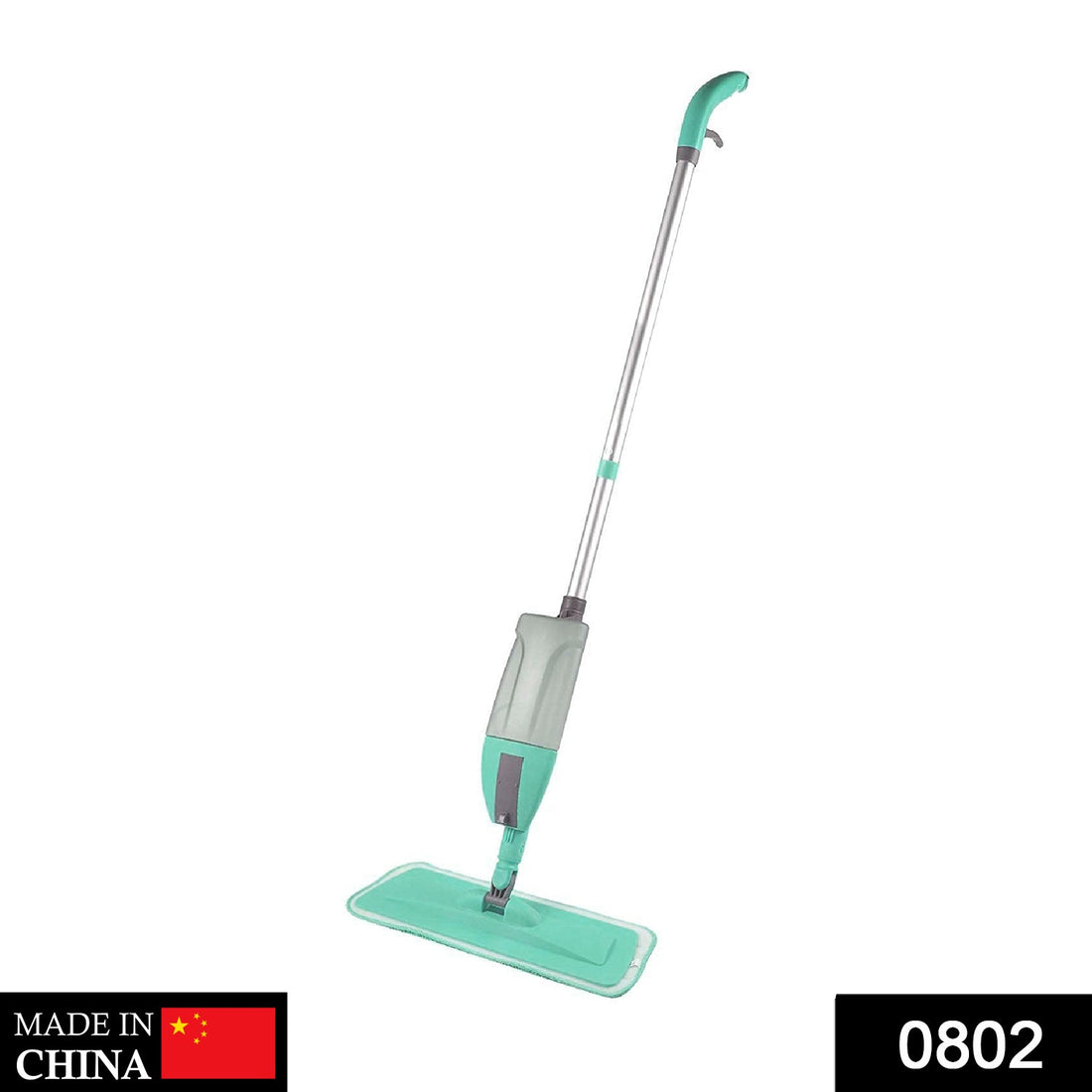 Spray mop with removable cleaning pad and handle