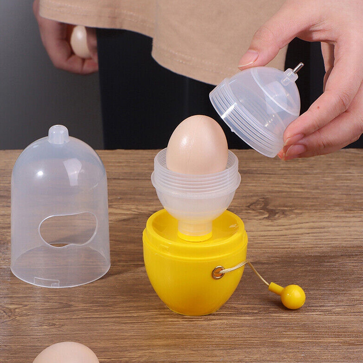 MANUAL EGG PULLER SCRAMBLER HOUSEHOLD WHITE EGG YOLK MIXER KITCHEN TOOL MIX MANUAL SCRAMBLER CONVENIENT WITHOUT BREAKING EGGS. your brand