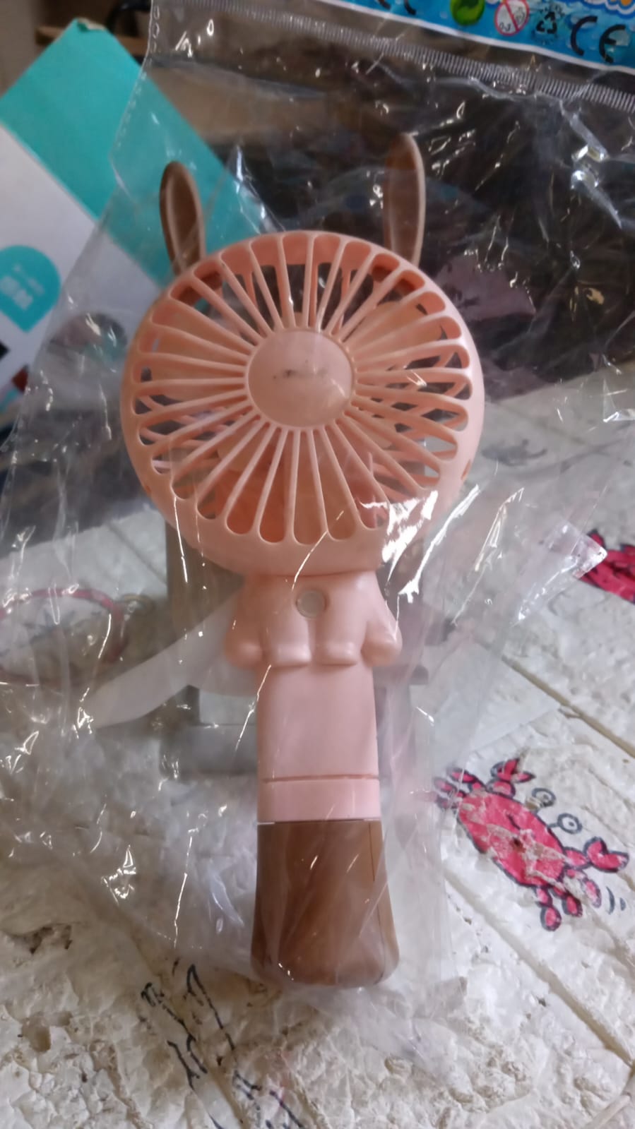 Portable Small Fan Handheld, Mini Student Handheld Dormitory Class Personal Fan Without Battery & USB Cable Operated Manual Hand Press Fan (1 Pc) - Shopmania Wholesale