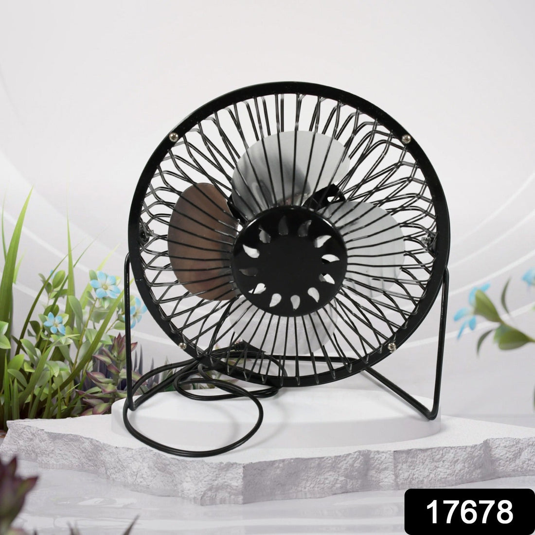 USB Table Desk Personal Metal Electronic Fan, Compatible with Computers, Laptops, Student Dormitory, Suitable For Office, School Use (1 Pc) - Shopmania Wholesale