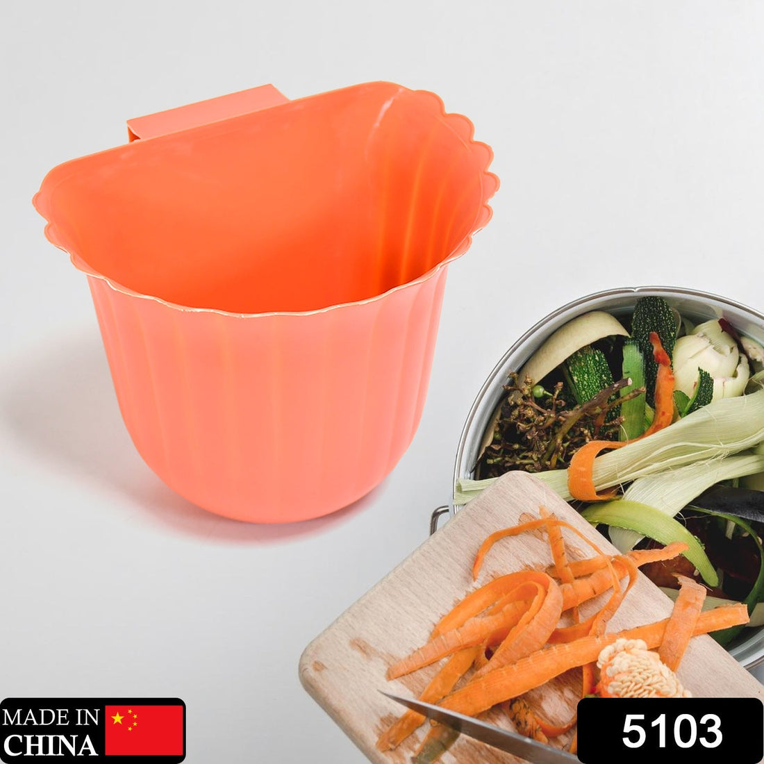 Multifunction waste bin, hanging design, close-up