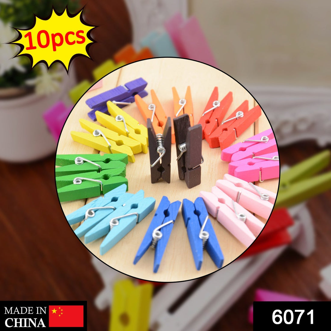 Wooden clips, pack of 10, ideal for organizing and decorating.