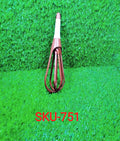 Easy-to-use plastic whisk mixer for a variety of liquids including milk, coffee, and juice.