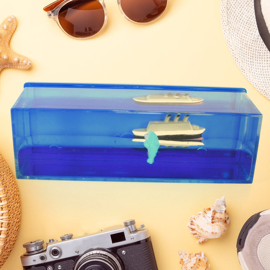 Car Interior Dashboard Decoration Floating Water Cruiser Ship Iceberg Ornament Car Interior Decoration for Birthday Gifts, Home Decor Suitable for Home Show Car Decoration, Gifts, Desk or Paperweight - Shopmania Wholesale