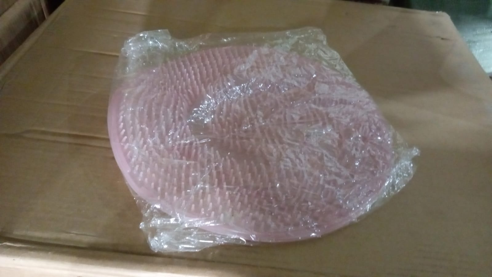 Round Shape Foot Rubbing / Bath Massager (30×30 CM / 1 Pc) - Shopmania Wholesale