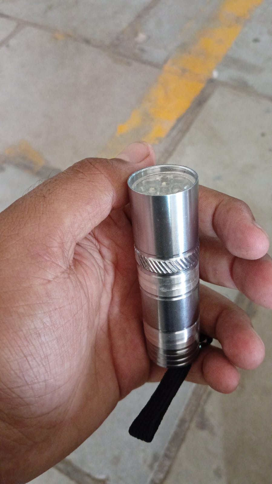 Portable Mini Torch / Flashlight LED Powerful High Lumens Pen Light Easy To Carry, Portable Pocket Compact Torch for Emergency 3 Battery operated (Battery not included / 1 pc) - Shopmania Wholesale