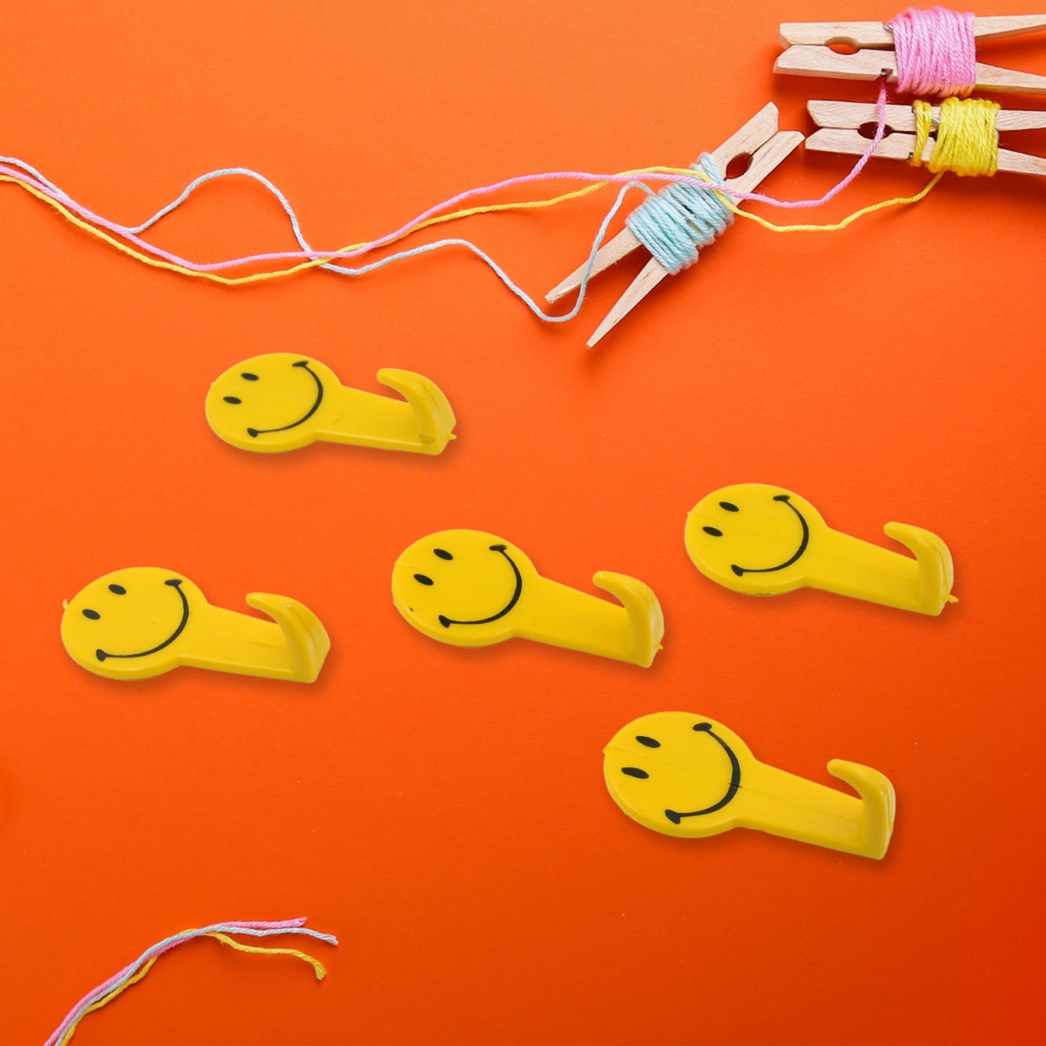 5 PC ADHESIVE HOOK FOR HOLDING STUFFS,KEY AND OTHER ITEMS - Shopmania Wholesale