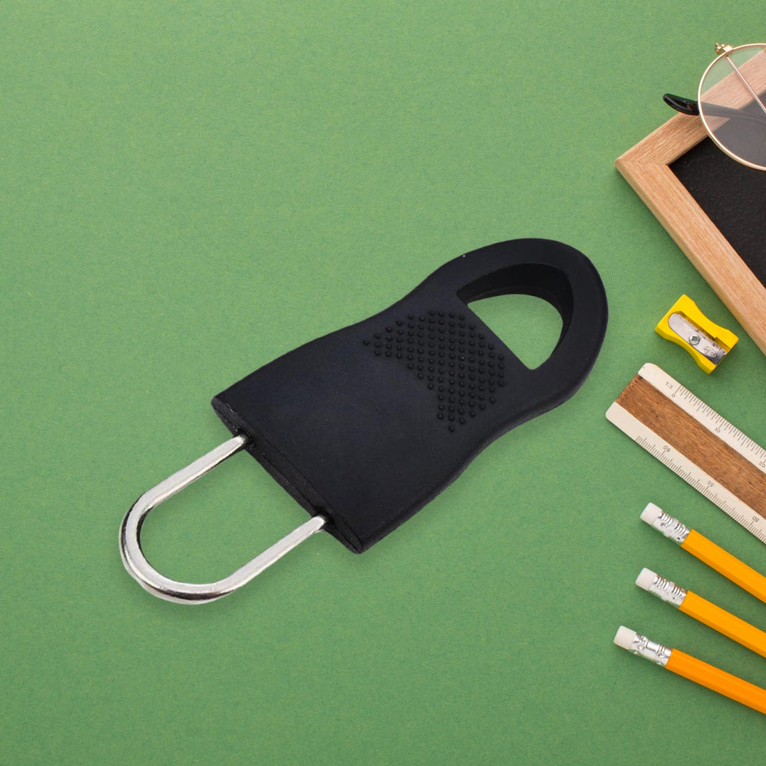 Zipper Pull Tab Zipper Tags Cord Pulls Zipper Extension Zip Fixer for Luggage Suitcase Backpack Jacket Bags Style Metal Zipper Head Zip Fixer Tags Handbag Backpack Plastic (10 Pc) - Shopmania Wholesale