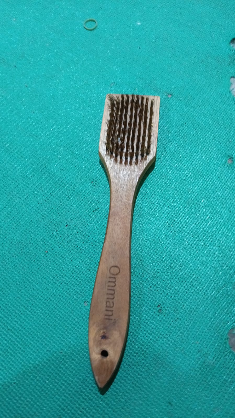 Wooden Handle Steel Wire Brush (1 Pc) - Shopmania Wholesale