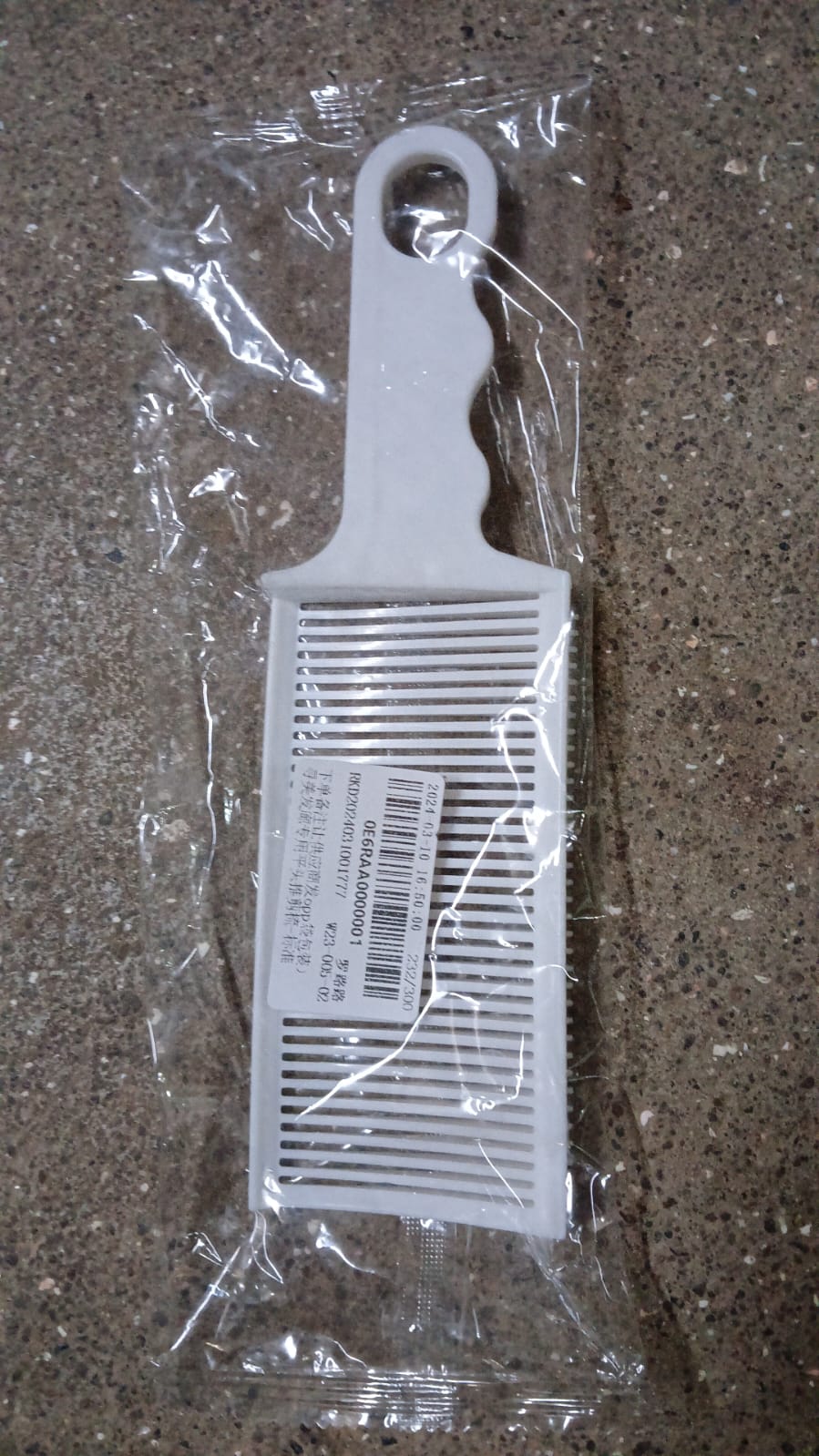 Ergonomic Flat Top Fading Clipper Comb Hair Care Styling | Brushes & Combs (1 Pc) - Shopmania Wholesale