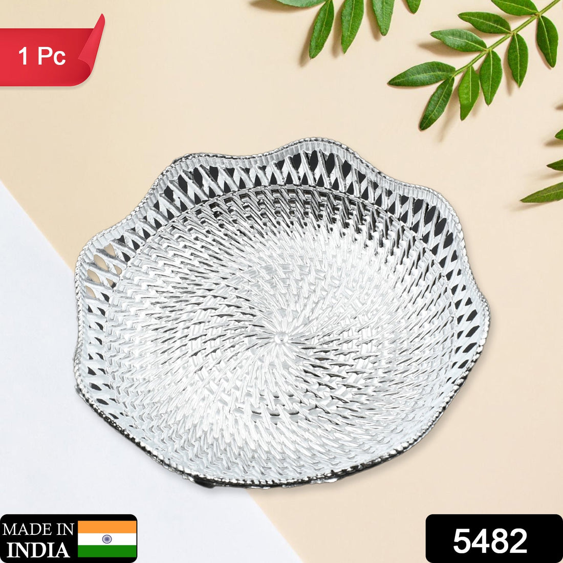 Round serving tray with traditional design