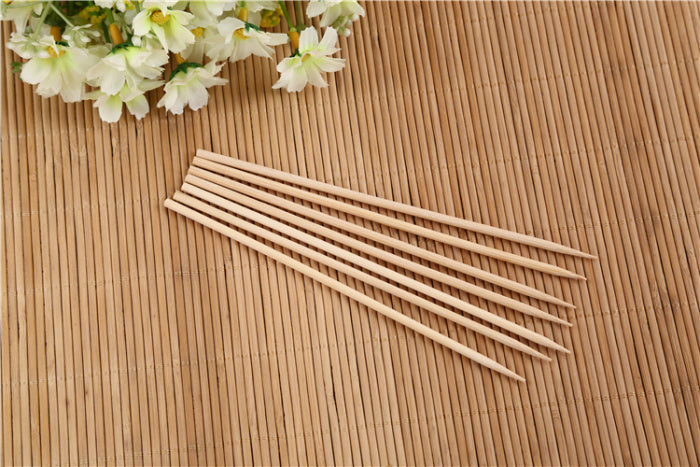 Natural Bamboo Wooden Skewers / BBQ Sticks for Barbeque and Grilling - Shopmania Wholesale
