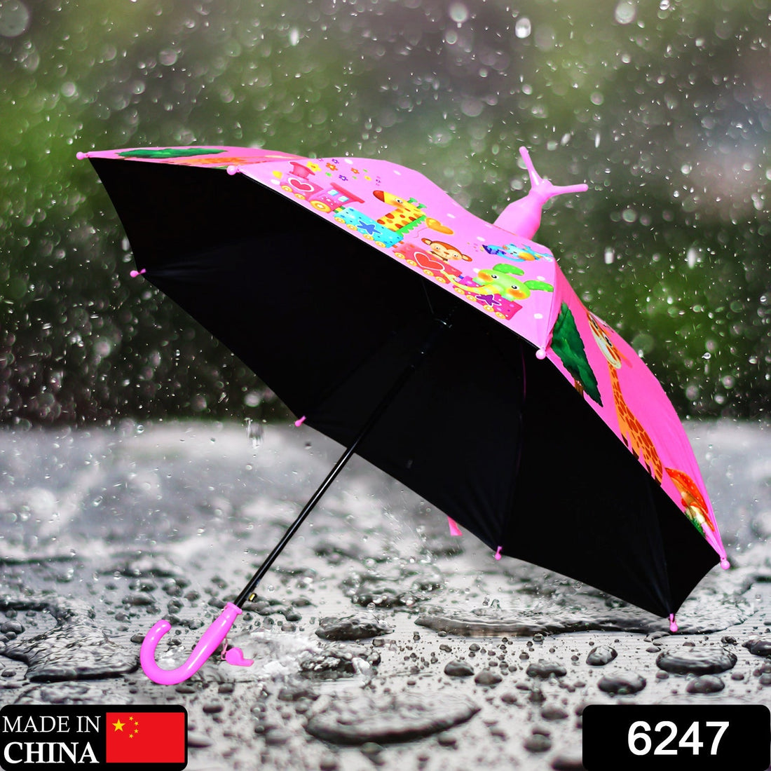 Lightweight umbrella with handle