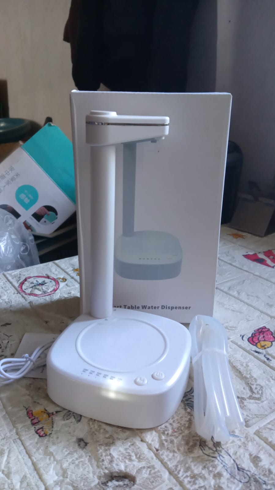 USB Charging, Desktop Water Bottle Dispenser, Intelligent Desktop Water Pump With Small Pipe, One Button Operation, Smart Table Bedside Water Dispenser, Desk Water Dispenser for Home, Office, Outdoor, Camping your brand