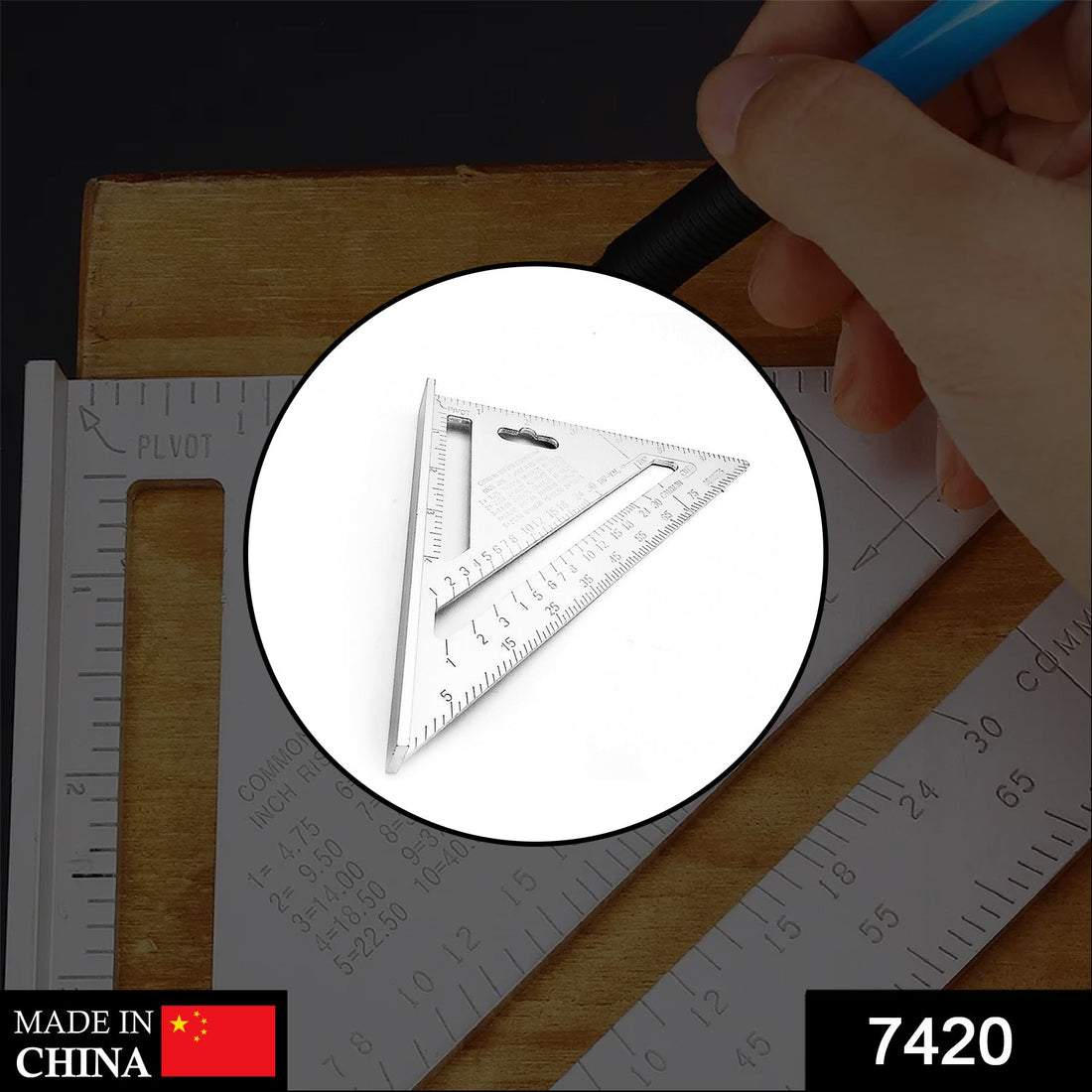 Lightweight double-sided scale, triangle measurement tool.