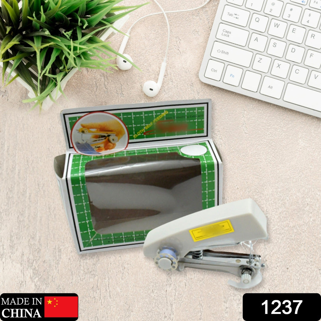 Portable mini sewing stapler for garments