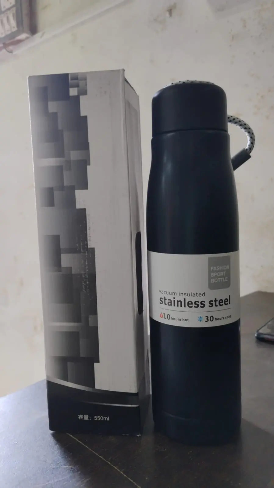 Double Wall Vacuum Insulated Water Bottle (550 ML) your brand