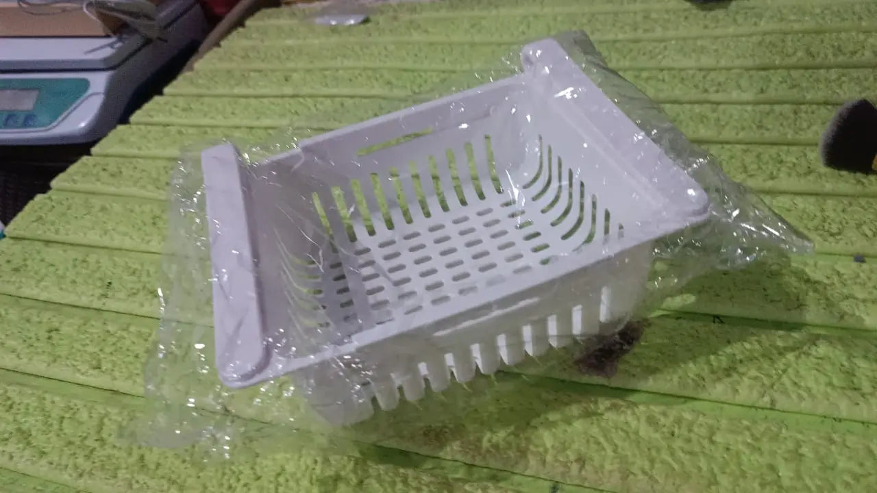Expandable Adjustable Multipurpose Fridge Storage Basket (1 Pc) your brand