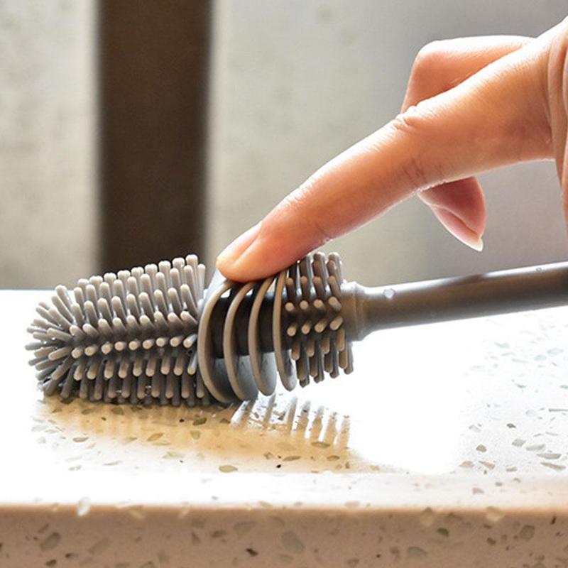 Bottle cleaning brush with flexible bristles.