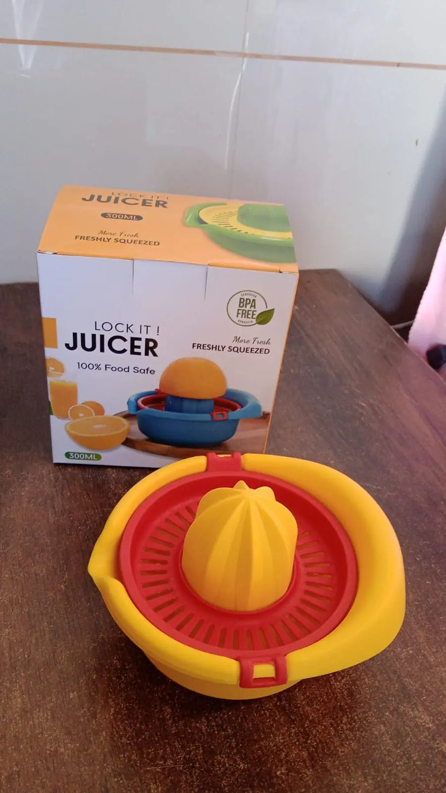 Orange Juicer Machine Hand Press (300 ML) your brand