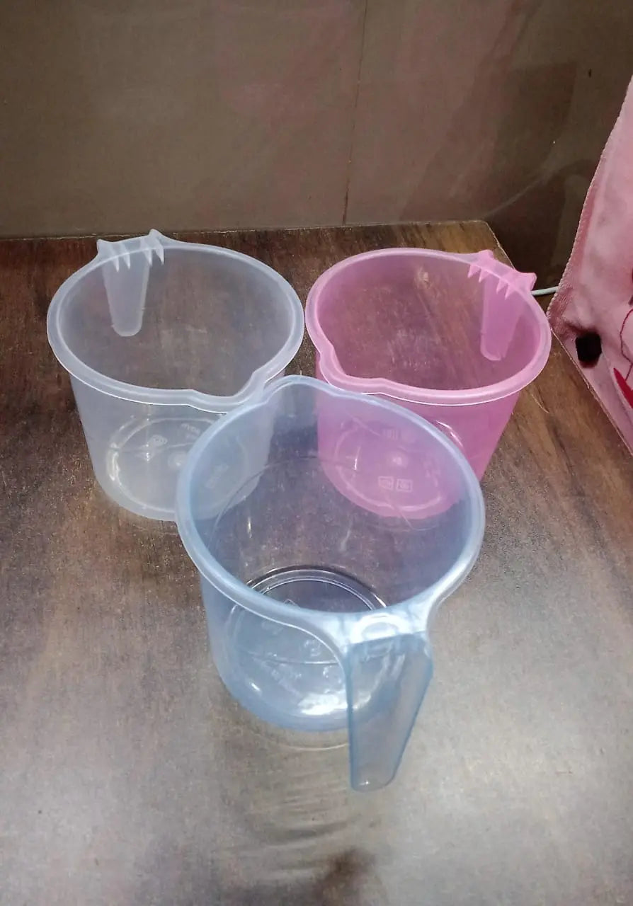 Plastic Round Transparent Bath Water Mug (1 Pc / 1200 ML / Mix Color) your brand