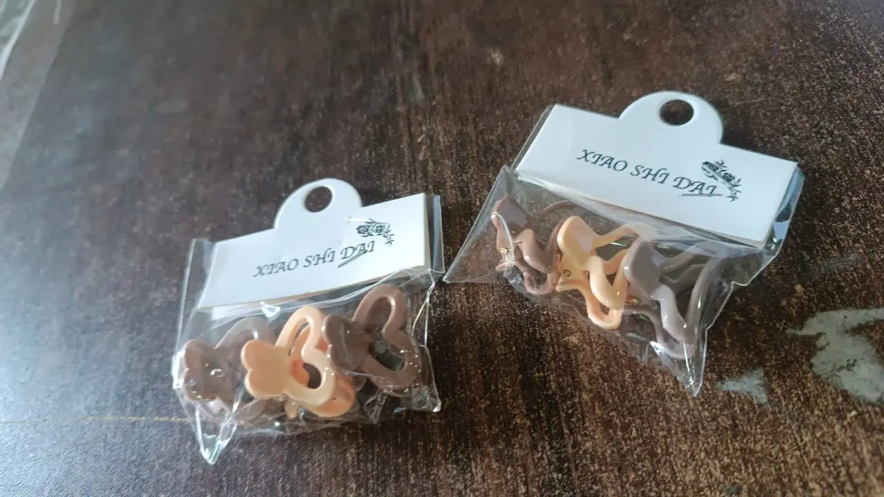 Plastic Small Hair Clips for Girls Kids Hair Accessories (3 Pcs Set / Mix Color & Design) your brand