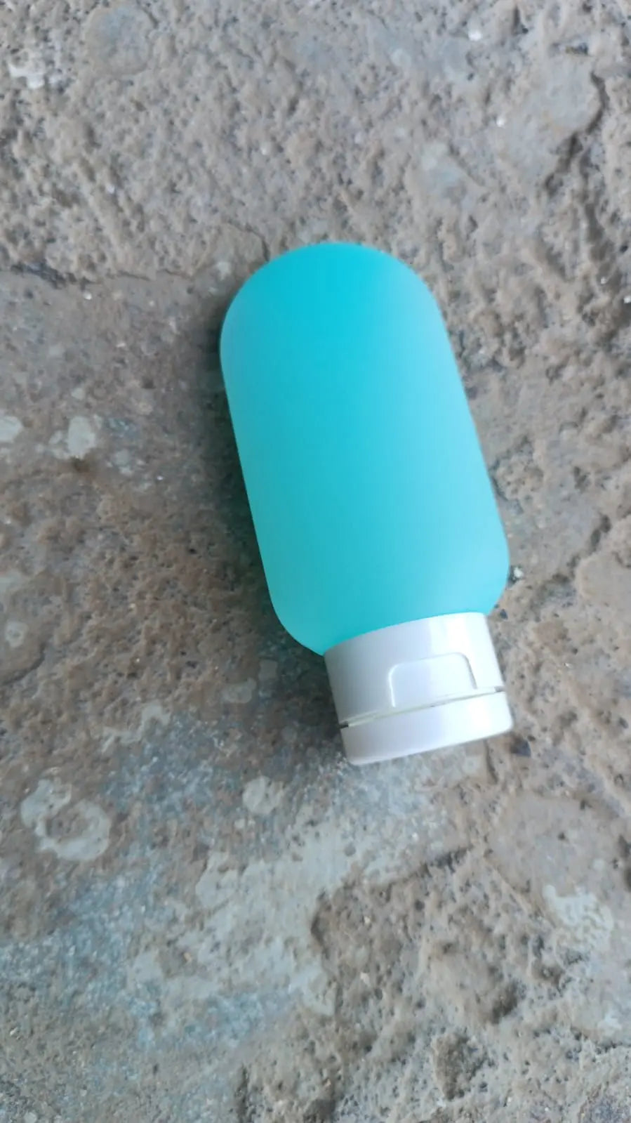Small Plastic Travel Bottle Set, Travel Shampoo and Conditioner Bottles (1 Pc / 60 ML Approx / Mix Color) your brand