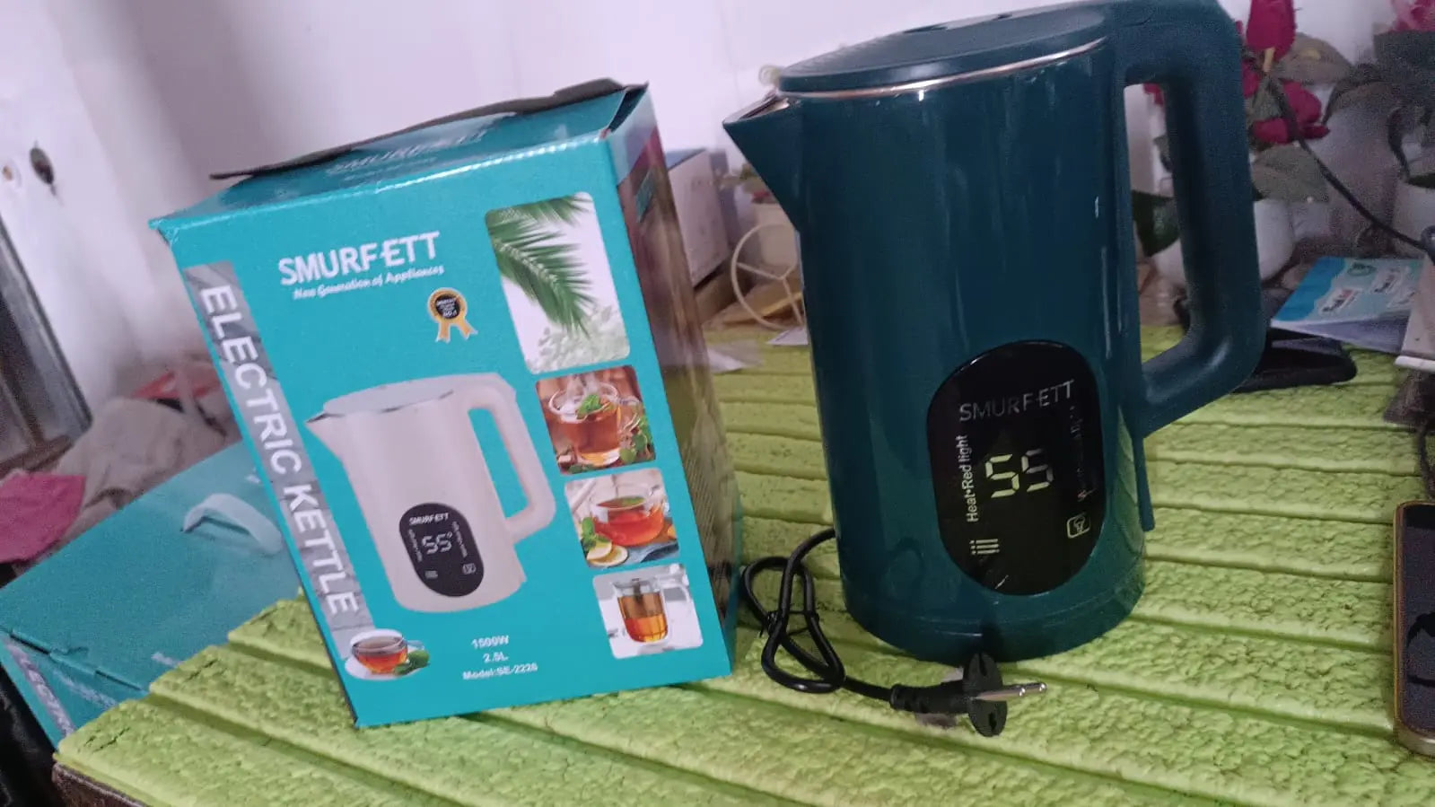 Temperature display electric kettle 55 degrees constant temperature electric kettle  (1500W, 2.5 Ltr. / 1 Pc) your brand