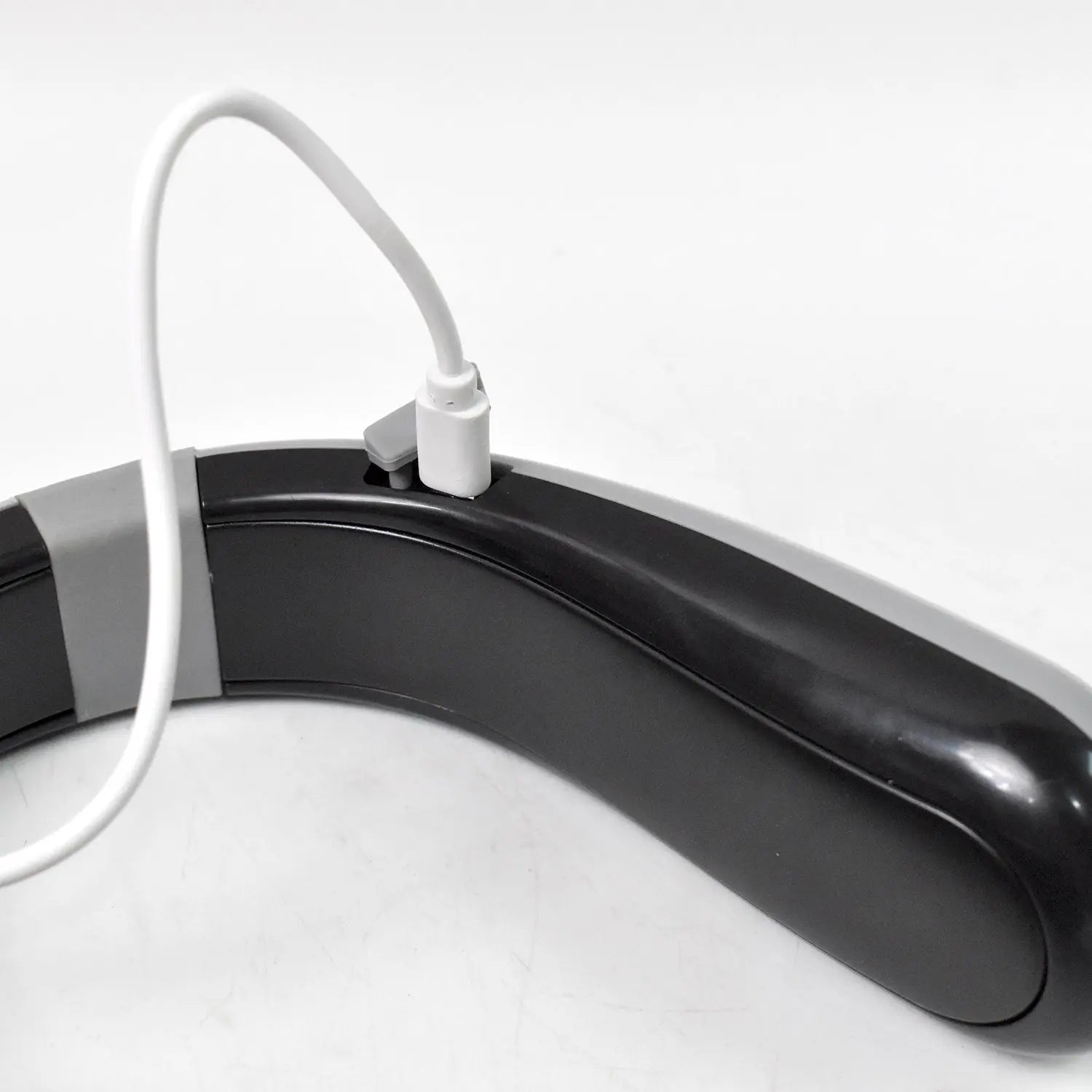 USB Type C Rechargeable - Wearable Neck Heater  (1 Pc) your brand