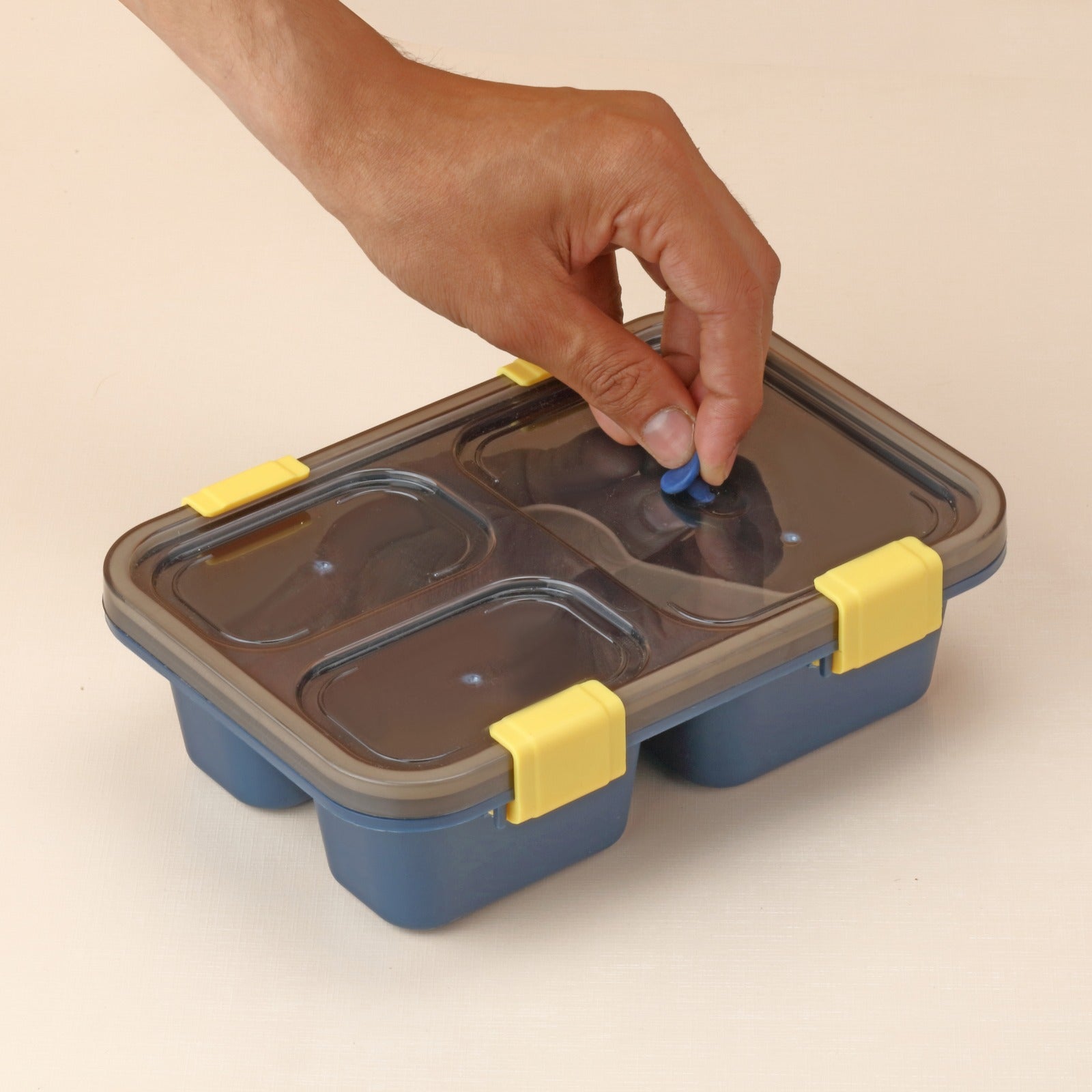 Plastic Lunch Box for Kids, Lunch Box for Kids 3 Compartment Insulated Lunch Box Tiffin Box for Boys, Girls, School & Office Men (3 Compartment Lunch Box) - Shopmania Wholesale