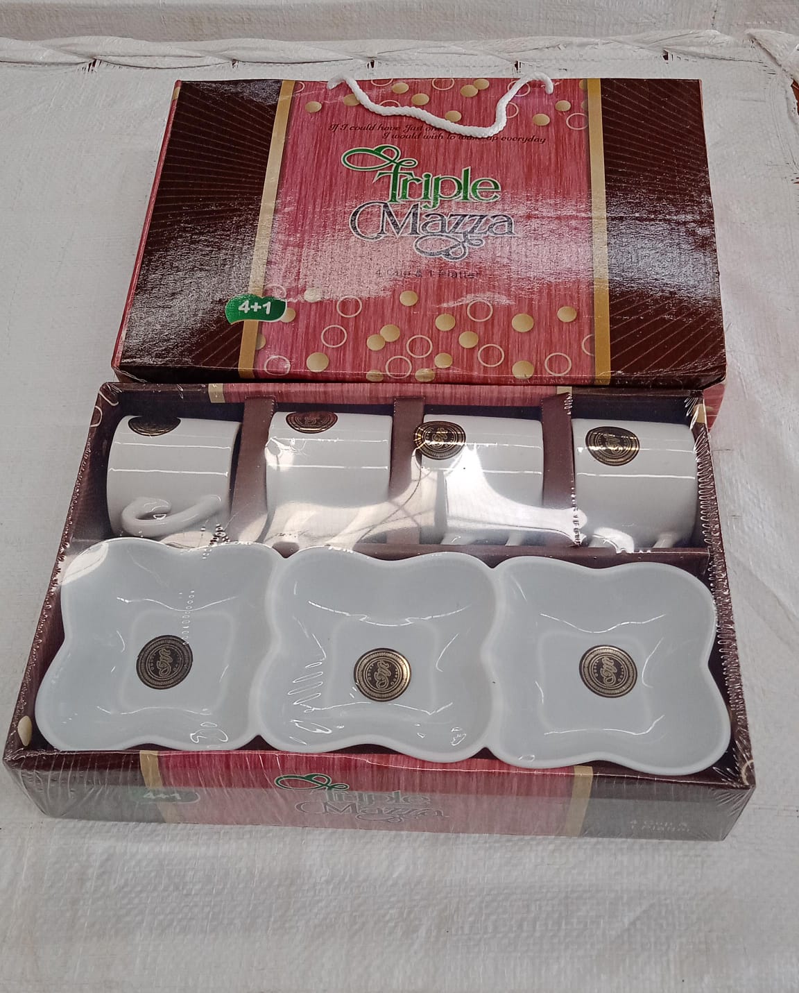 Triple Mazza Ceramic Tea / Cups Set Including 3 Compartment Plastic Serving Platter (4 Pcs Set) - Shopmania Wholesale