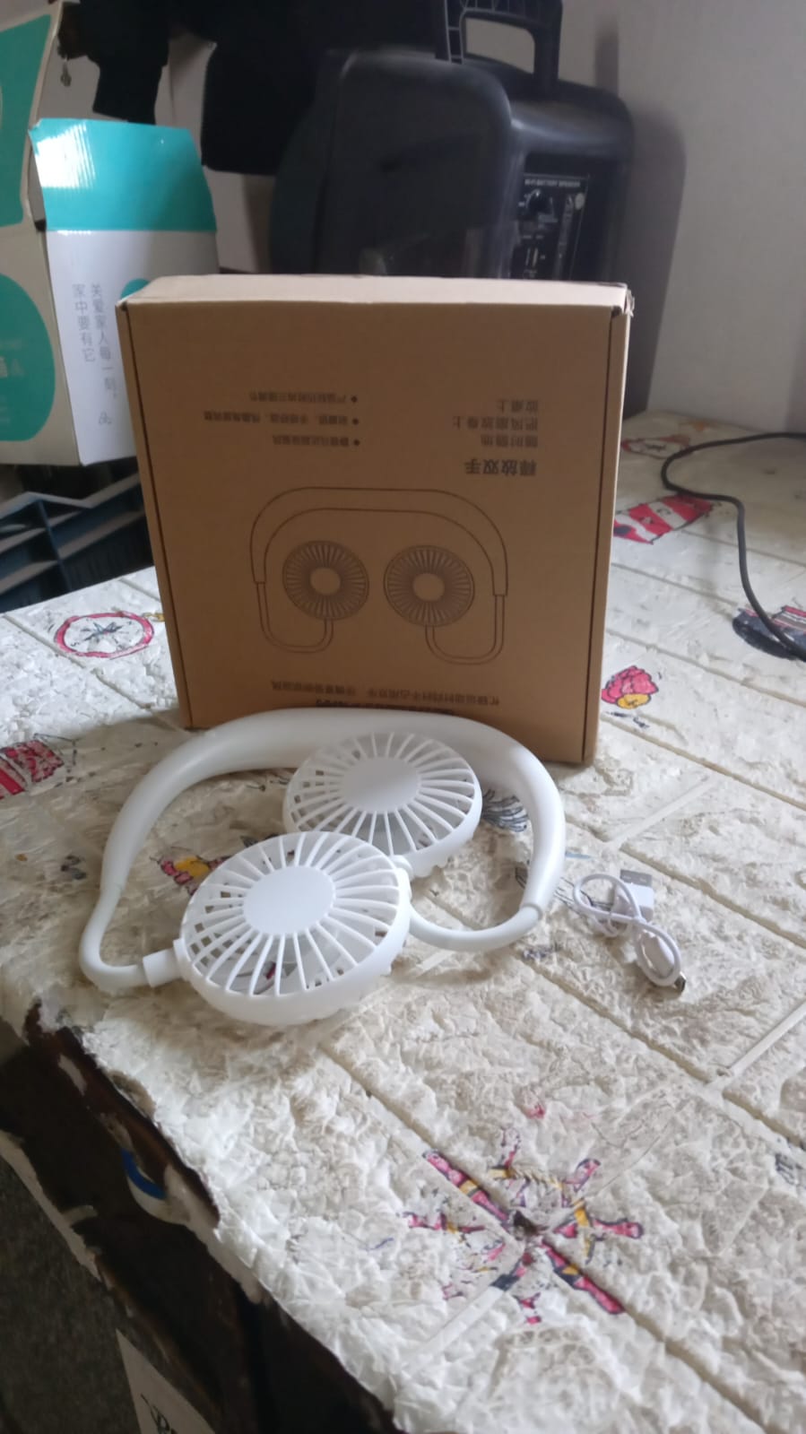 USB Rechargeable Wearable Neckband Fan your brand