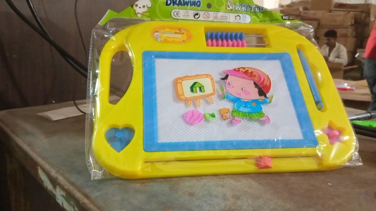 Magic Sketch Slate Board for Kids (1 Pc / 31 × 22 Cm) - Shopmania Wholesale