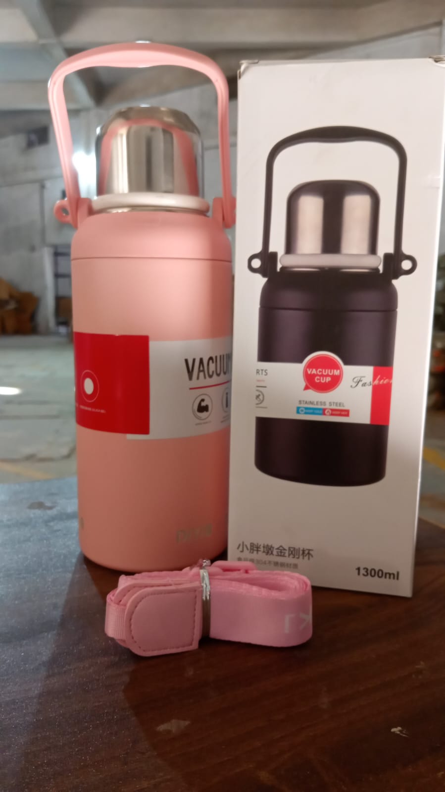 Stainless Steel tumblers 316 Stainless Steel, Vacuum Insulated Cup / Bottle, Portable Travel Kettle / Water Bottle with Handle, Outdoor Large Capacity Sports Kettle Cups / Bottle (1300 ML) - Shopmania Wholesale