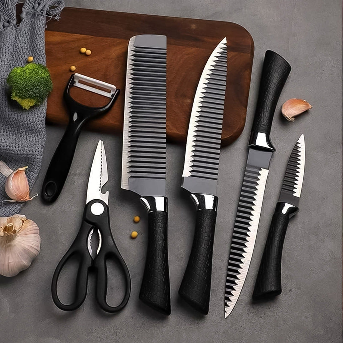 Stainless Steel Knife Set With Chef Peeler And Scissor (6 Pieces) your brand