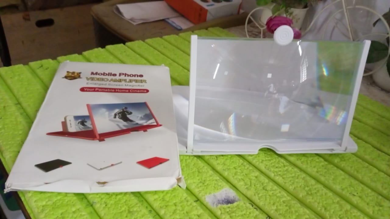 3D HD Mobile Phone Magnifier Amplifier (10 inch / 1 Pc) - Shopmania Wholesale
